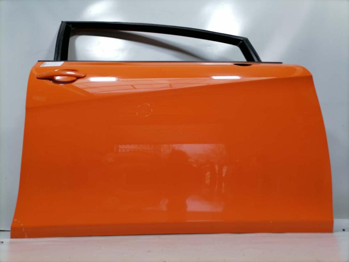 Seat Leon 1P original T&uuml;r vorn rechts LP2C Leuchtorange Rohbau Bj.2009